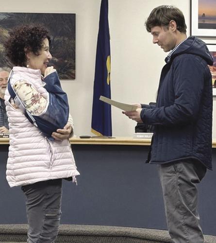 New Mayor, councilors sworn in | News | tillamookheadlightherald.com