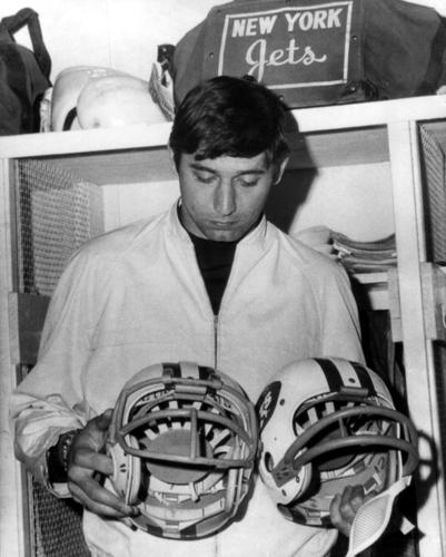 1967: Joe Namath becomes the first player to throw for 4,000 yards