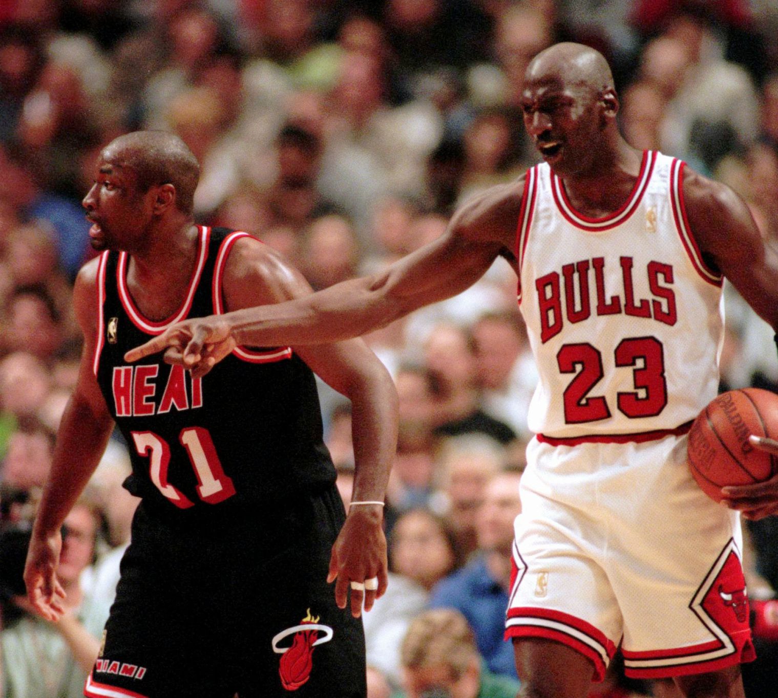 1997: Bulls Outlast Heat In Low-scoring Playoff Game | | Timegoggles.com