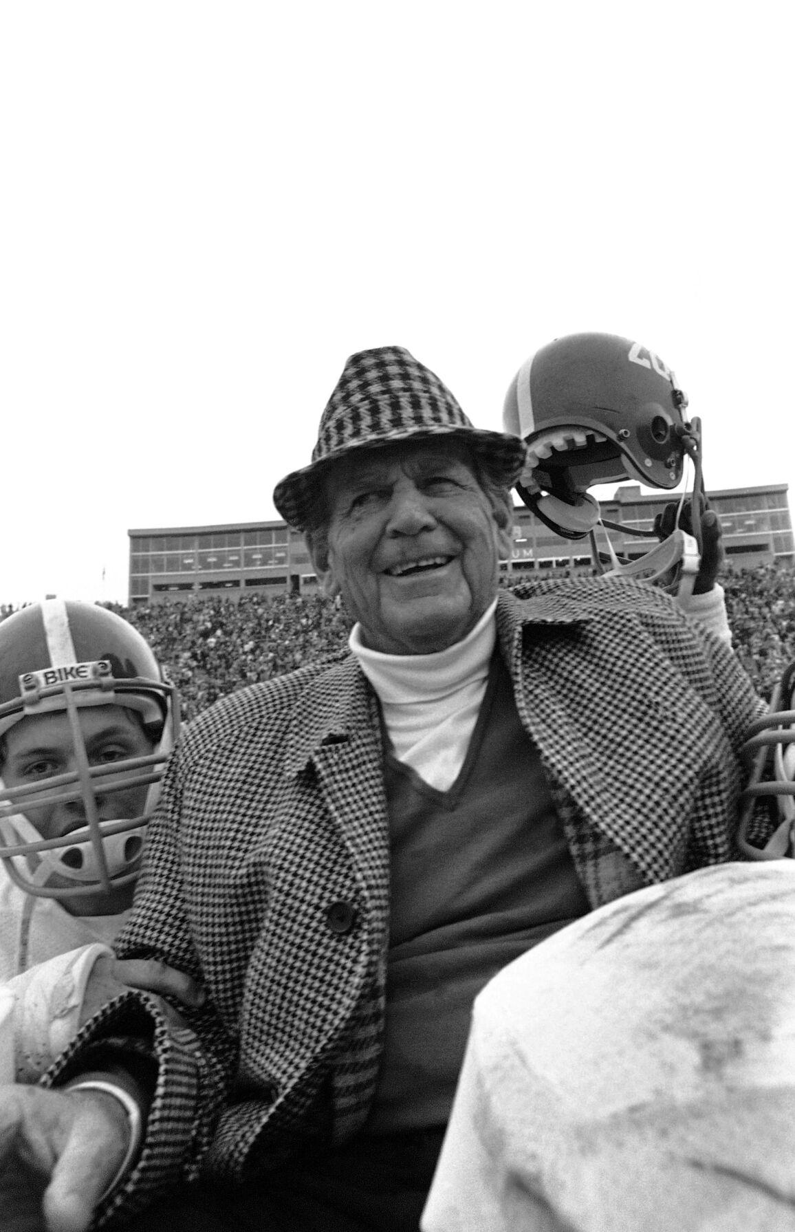 Today in sports history: Alabama's 'Bear' Bryant becomes college
