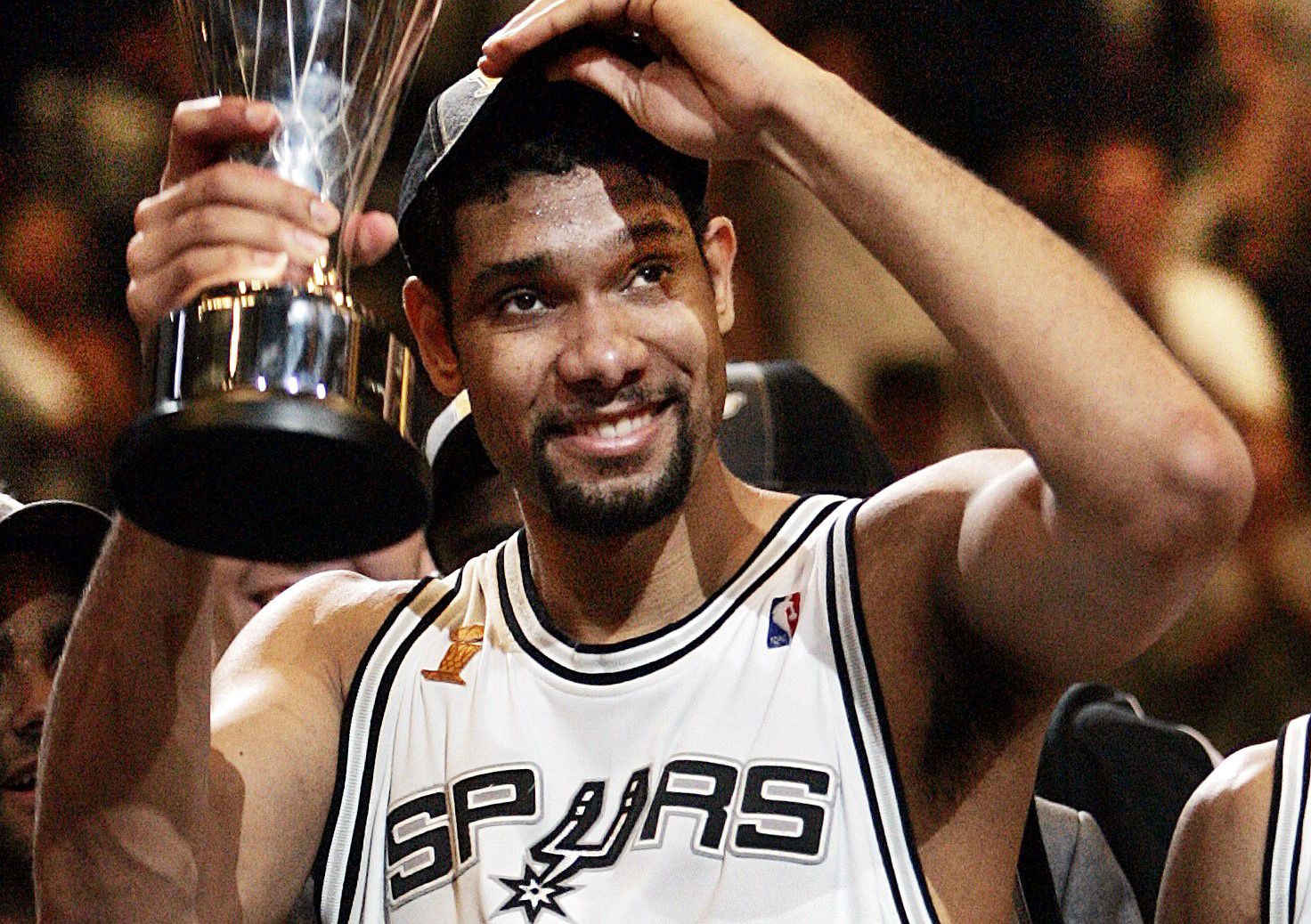 Today In Sports History: Tim Duncan, Spurs Beat Pistons In Game 7 For ...