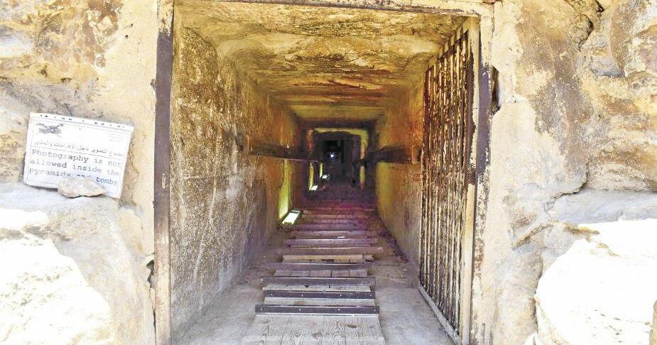 Off the beaten path: 28 Places to See Before You Die: No.25 The Pyramids of Giza - Vimarsana News