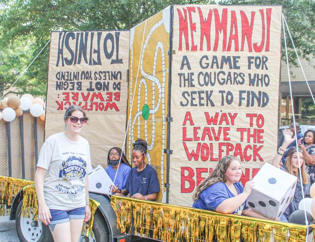 Newnan crowds the streets for the Parade Local News