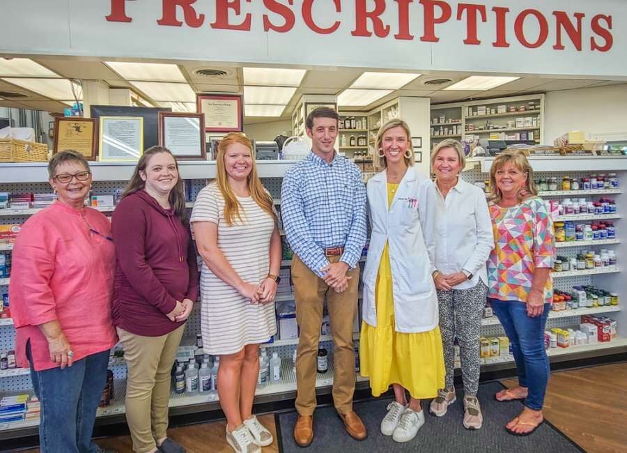Lee-King Pharmacy combines modern convenience, old-fashioned service |  Local News 