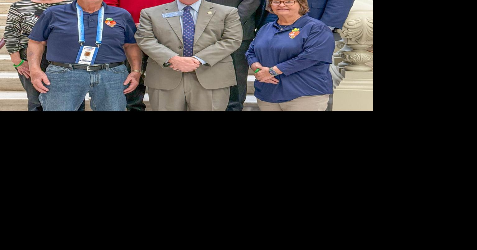 Coweta residents join organ donation awareness day at Georgia Capitol