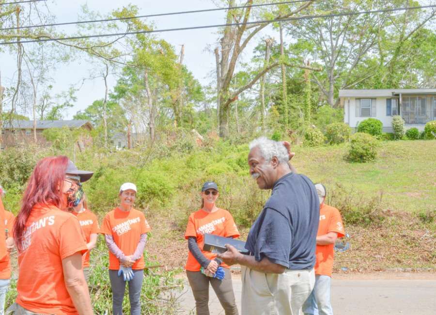 Under Fire From Many, Samaritan's Purse Finds an Unlikely Champion -  Word&Way