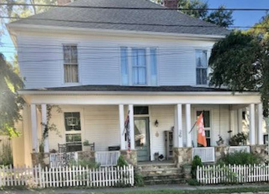 Rebuilt Wrap-Around Porch for a Folk Victorian - This Old House