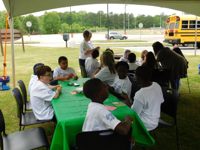 Glanton Elementary Student’s National Outreach Day at the Library