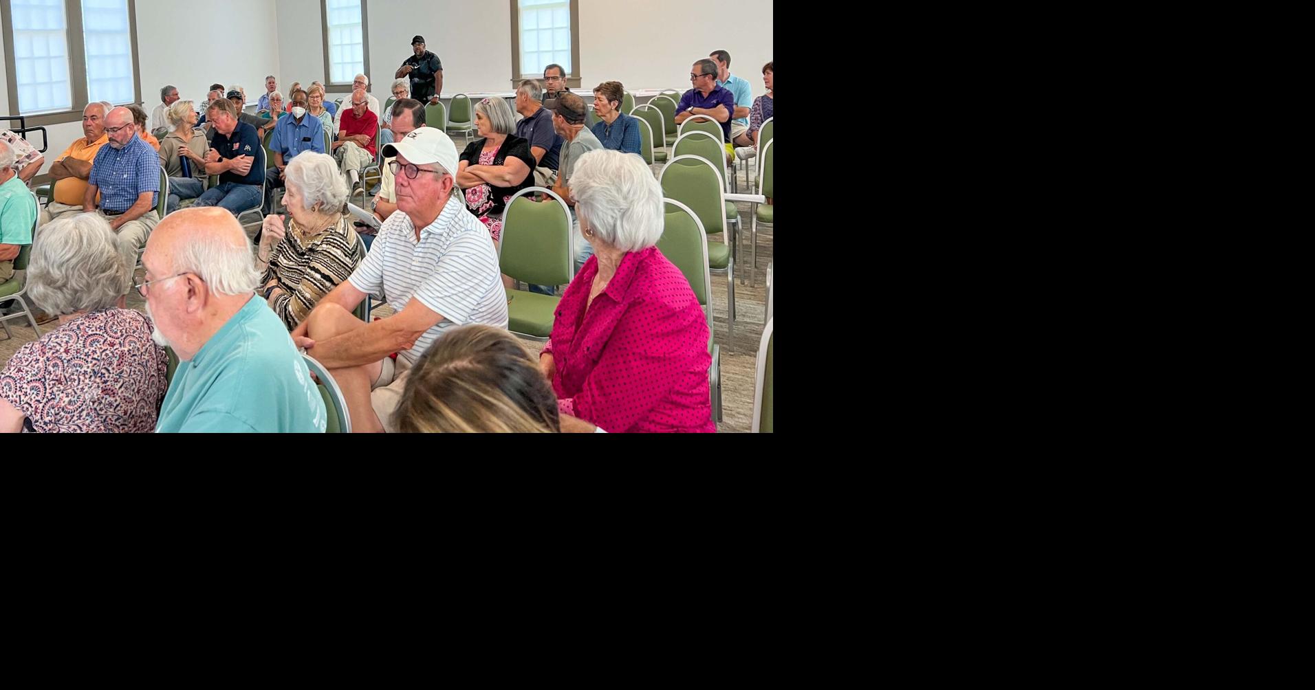 Residents gamble on Green Top development News