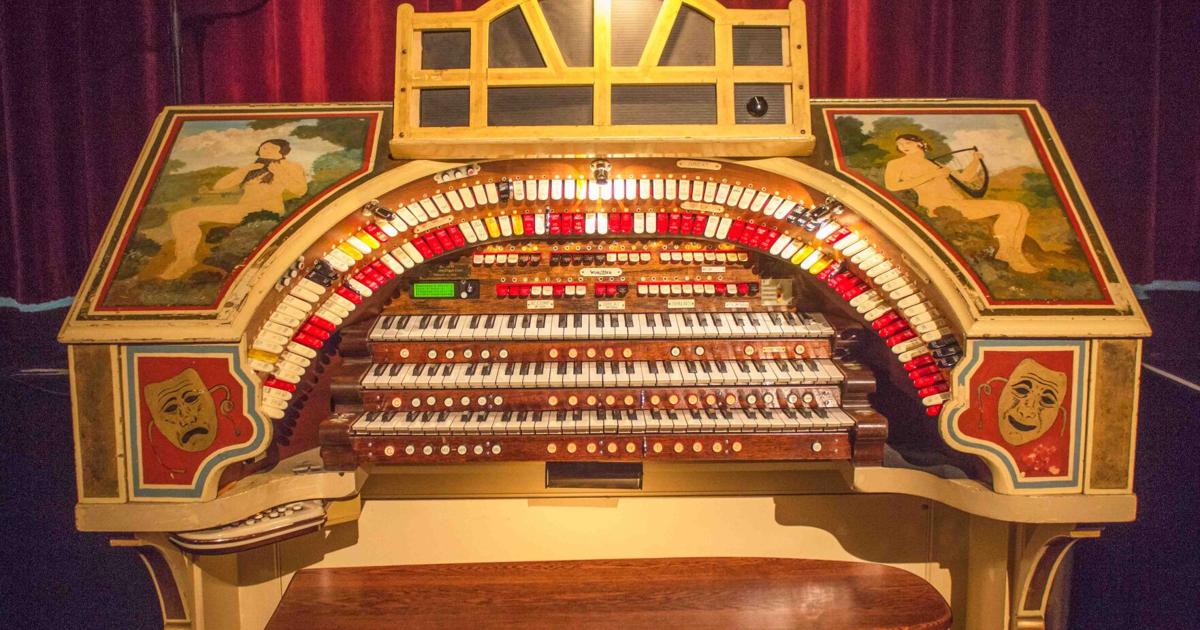 Organ Performance ‘Metropolis’ sci-fi silent film screening to feature live theatre organ ...