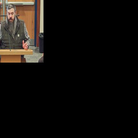 Newnan City Council approves cemetery improvements, traffic changes; tables alcohol ordinance