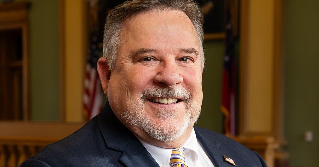 Commissioner pressed state to punish Project Sail critic | Data Center ...