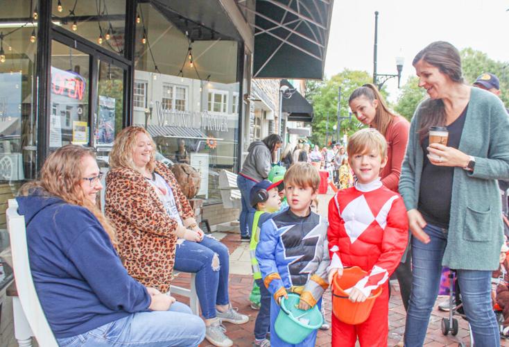 Halloween in downtown Newnan Local News