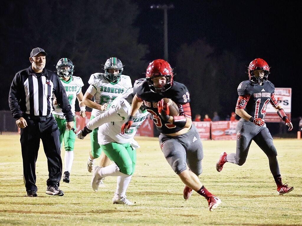 Fyffe pounds Holly Pond, 6118 Sports