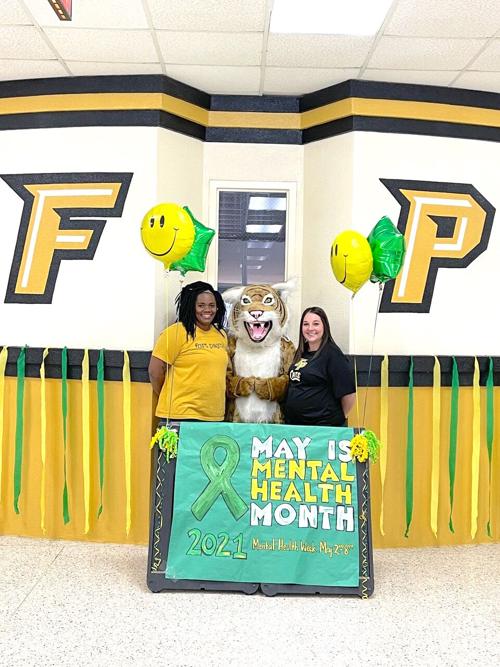 Fort Payne schools wear green for mental health awareness