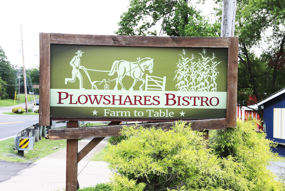 Farmtotable restaurant opens