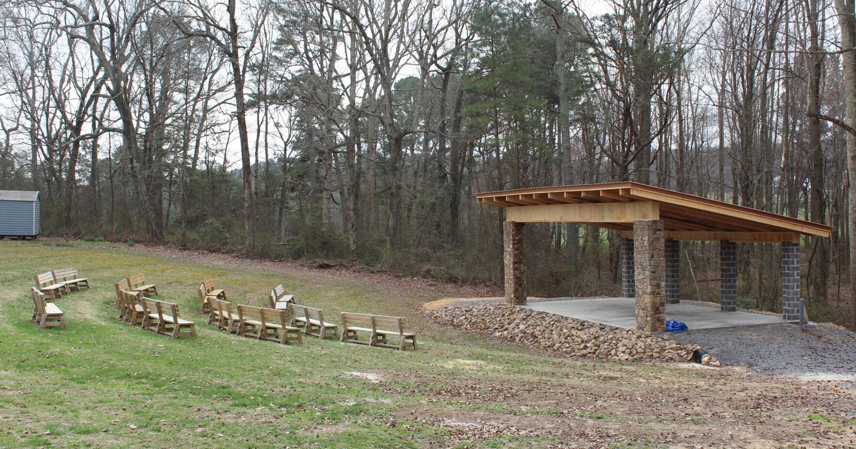 Mentone's Moon Lake Village completes amphitheater and schedules first concert - Vimarsana News