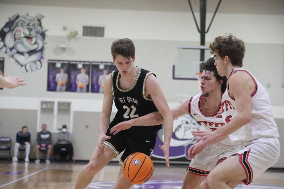 TimesJournal.com - BOYS BASKETBALL ROUNDUP: White scores 22, as Wildcats pull away to beat Red Devils image