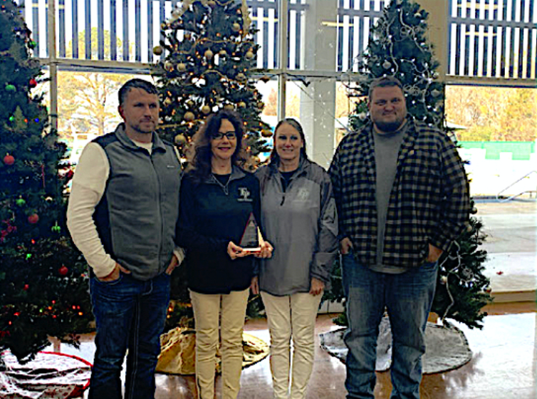 Fort Payne Parks & Rec receives district awards, recognizes employees of the year