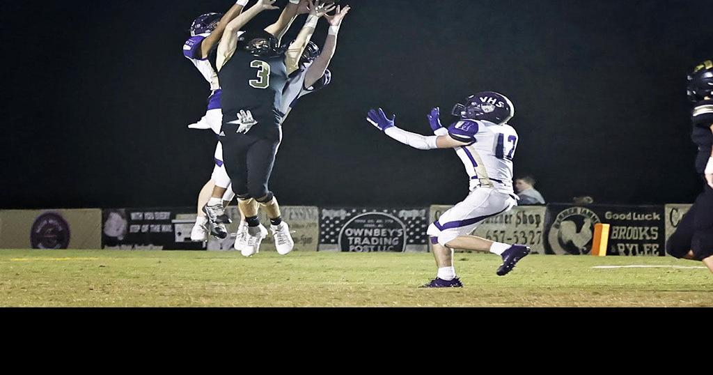 JCSentinel.com - Tigers destroy Hornets image
