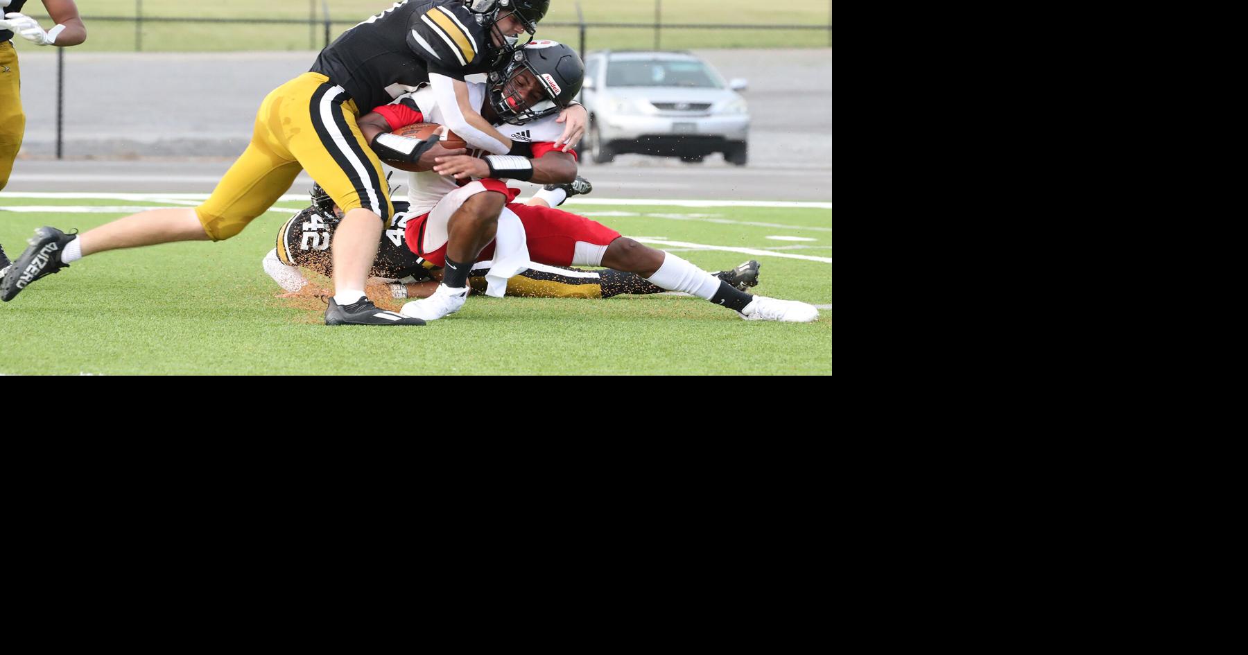 TimesJournal.com - Fort Payne debuts on home turf, routs Chattooga in jamboree image