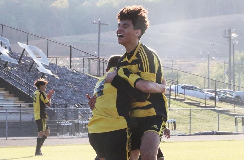 TimesJournal.com - McPherson, Barrientos score goals as Fort Payne boys bounce Buckhorn image