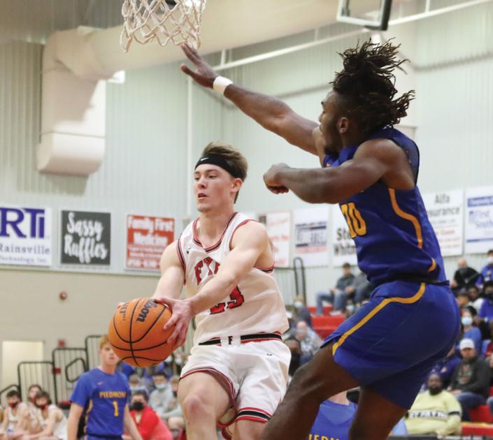 TimesJournal.com - Fyffe sharpens defense, tops Piedmont in 3A tilt image