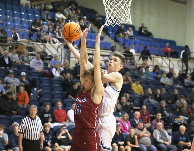 TimesJournal.com - Bears heat up from distance, hold off Panthers image