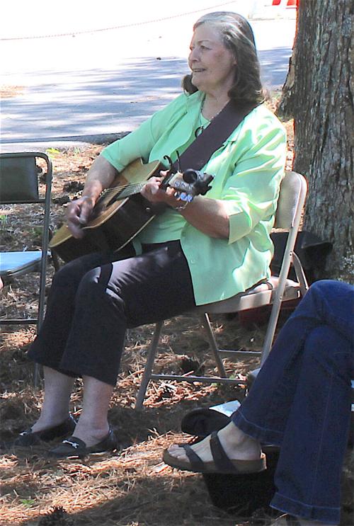 Henagar hosts Bluegrass Festival