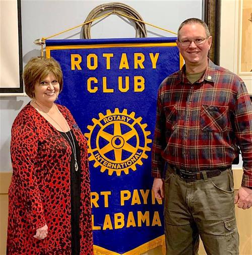 Fort Payne Rotary Club resume meetings, hears from county librarian