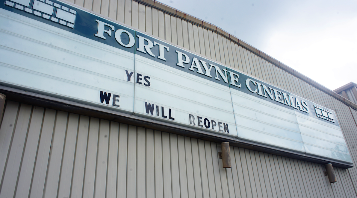 Fort Wayne movie theater requires kids to be with adult