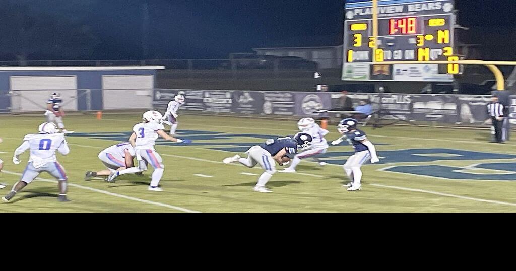 Bears roar past Indians, 4118 Sports