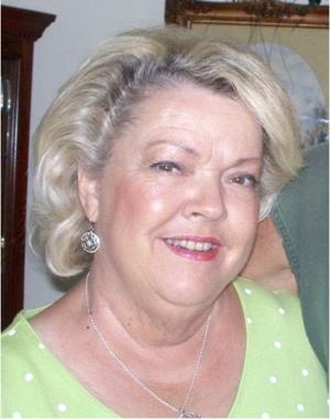 Elizabeth “Gayle” Hollis Cox