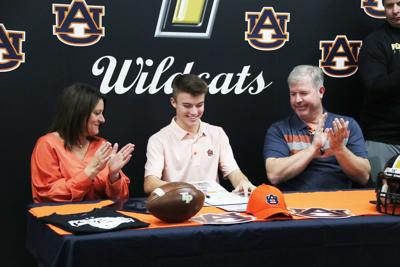 Auburn commit McPherson makes official signing