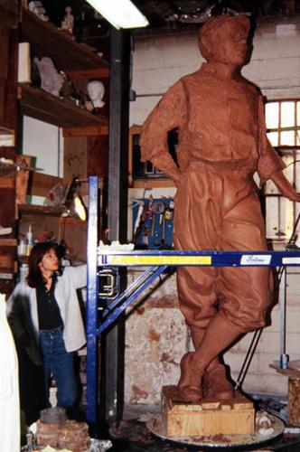 Sculptor Susan Luery to create bronze statue of Lefty Grove
