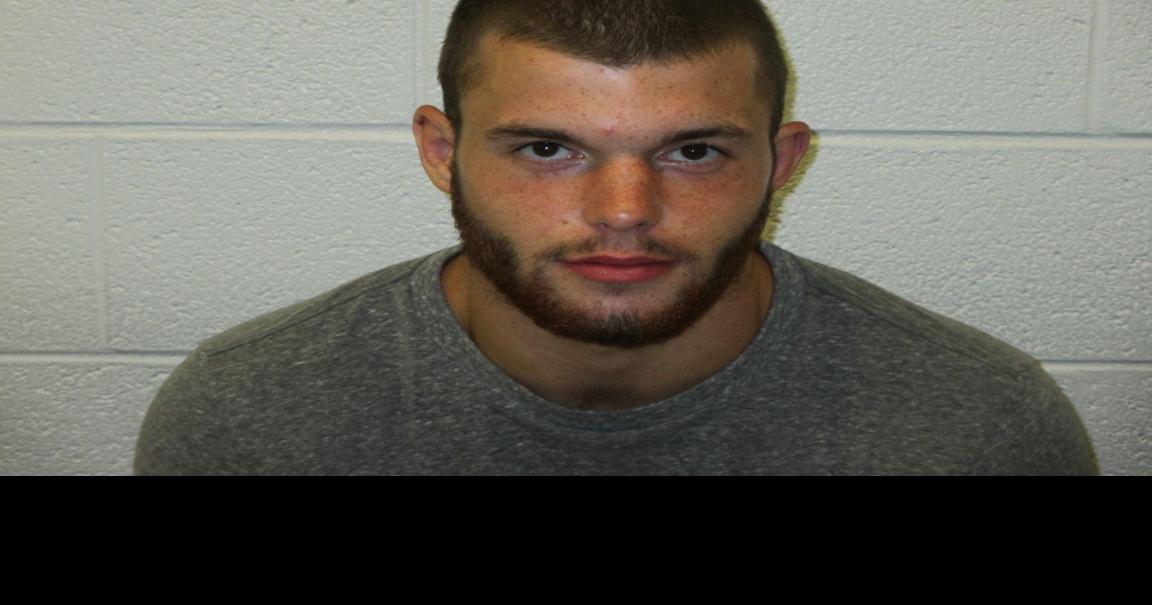 Cumberland man arrested on two warrants News