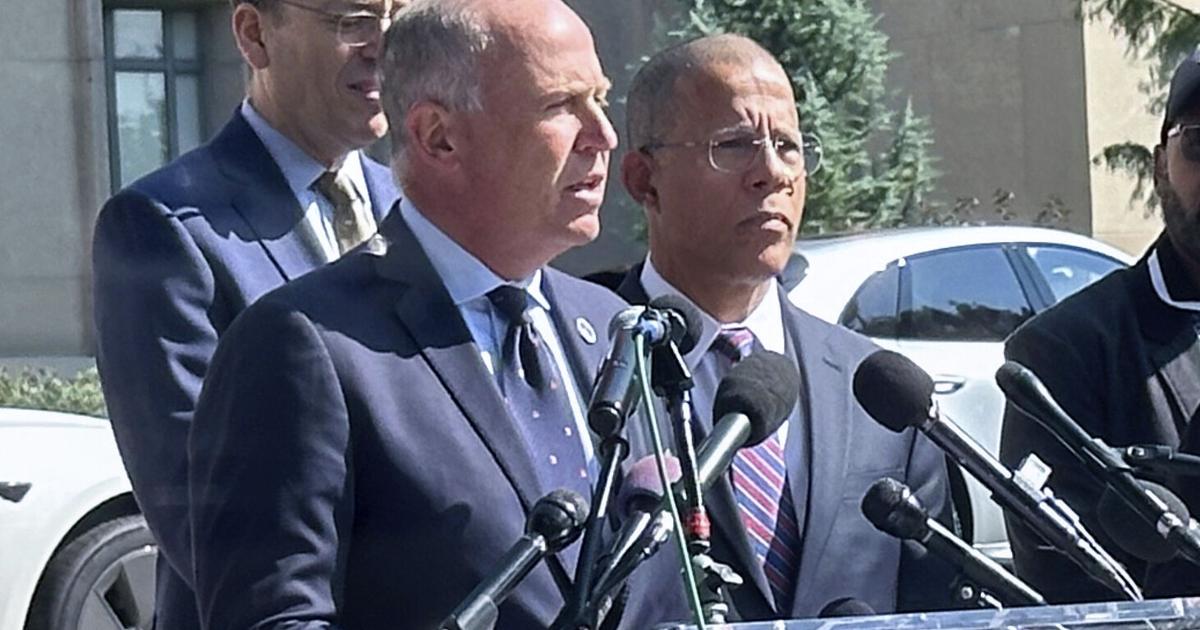 New lawsuit challenges Trump's federal takeover of DC police department as crackdown intensifies