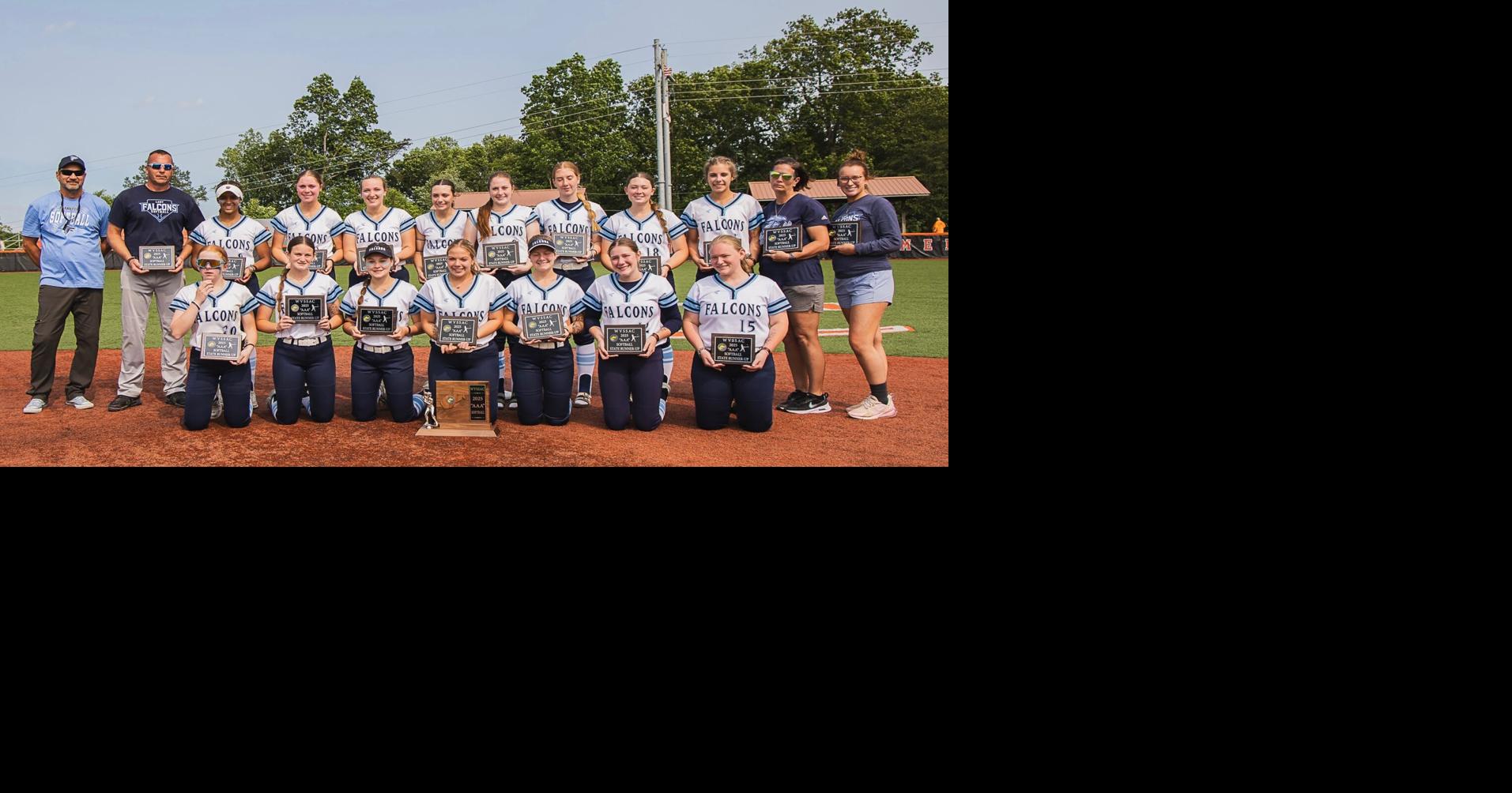 Frankfort unanimous softball area champion