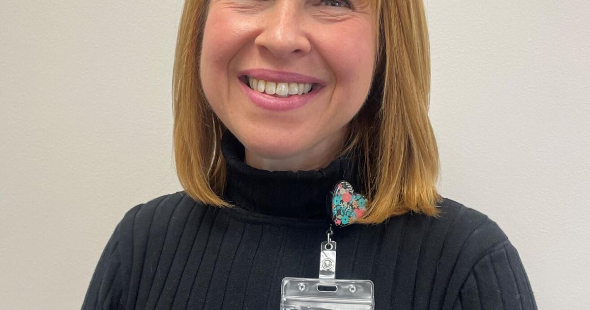Kelly Batten Mental health nurse practitioner joins health department | Community ...