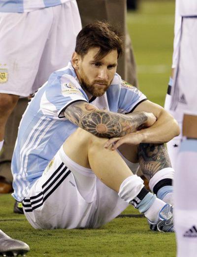 Some Fans Argentina President Want Messi To Reconsider Sports
