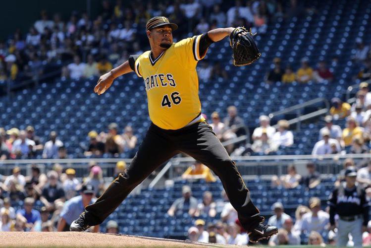 Pirates sign Ivan Nova to 3-year deal