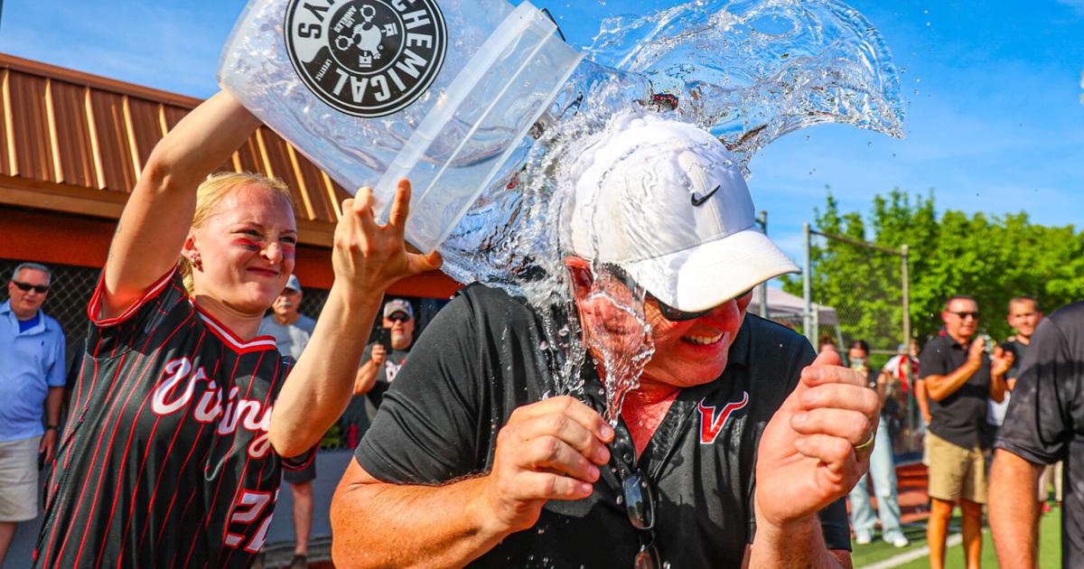 Petersburg beats Logan for 1st state championship