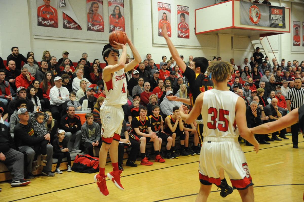 Southern Streaks Past Mountain Ridge Into Region Final Sports