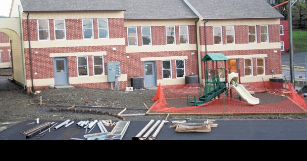 banneker gardens cumberland housing authority s first nonsmoking property could be fully occupied by july local news times news com