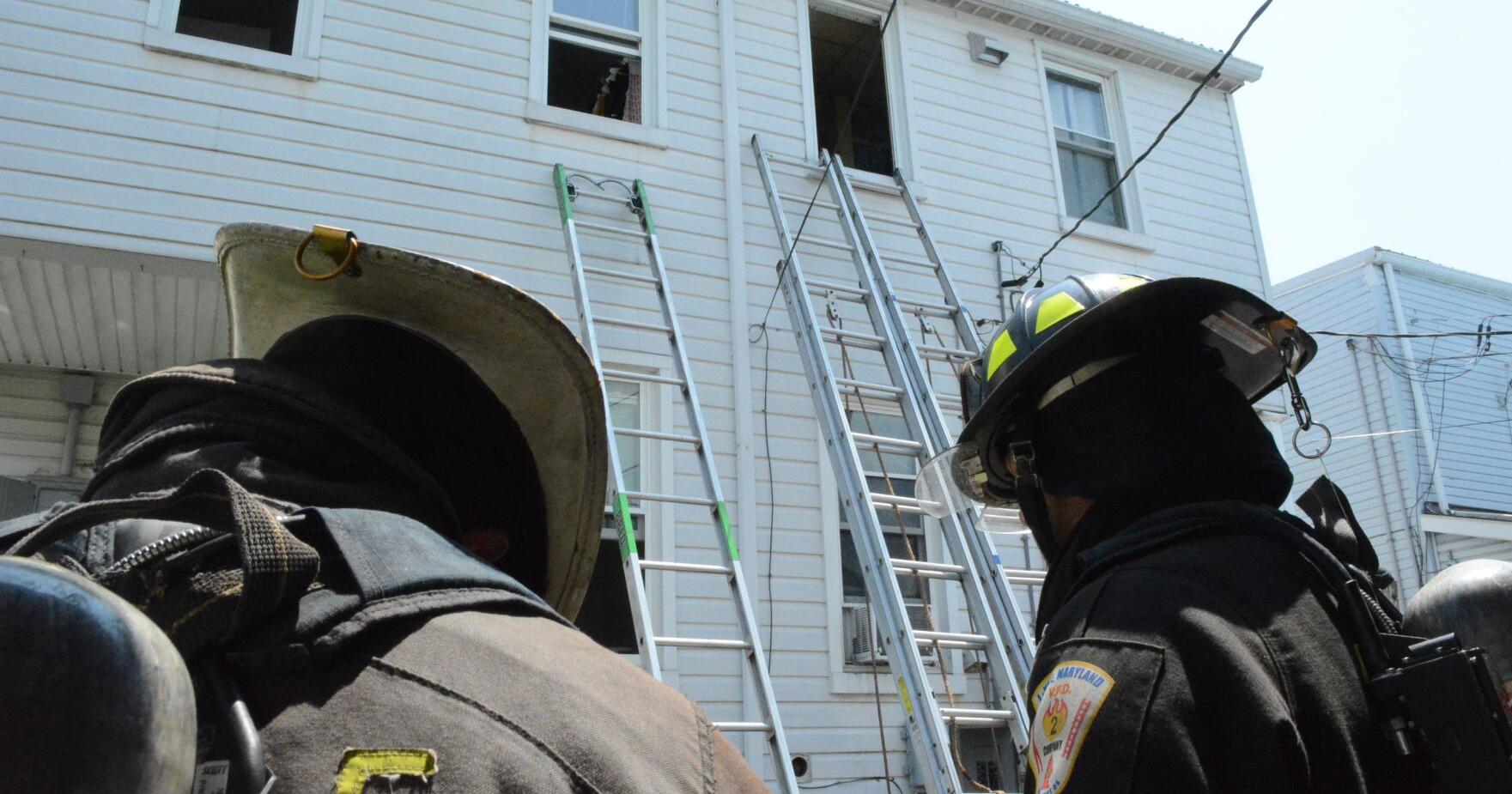 UPDATE | Two rescued from city house fire - Vimarsana News