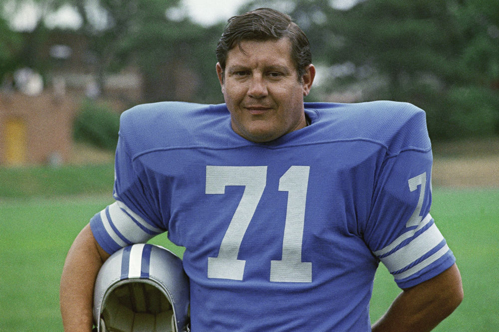 Former Detroit Lions' defensive linebacker Lem Barney's helmet is