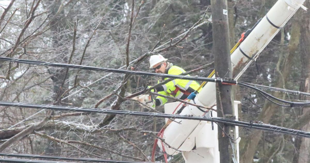 UPDATE | Power outages, rough travel as ice storm slams region | Local News