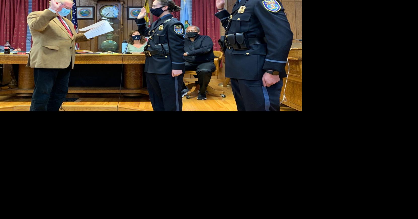 Two new police officers sworn in | Local News | times-news.com