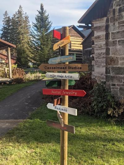 Penn Alps Christmas In The Village 2022 Spruce Forest Village Bounces Back For Christmas Event | Community |  Times-News.com