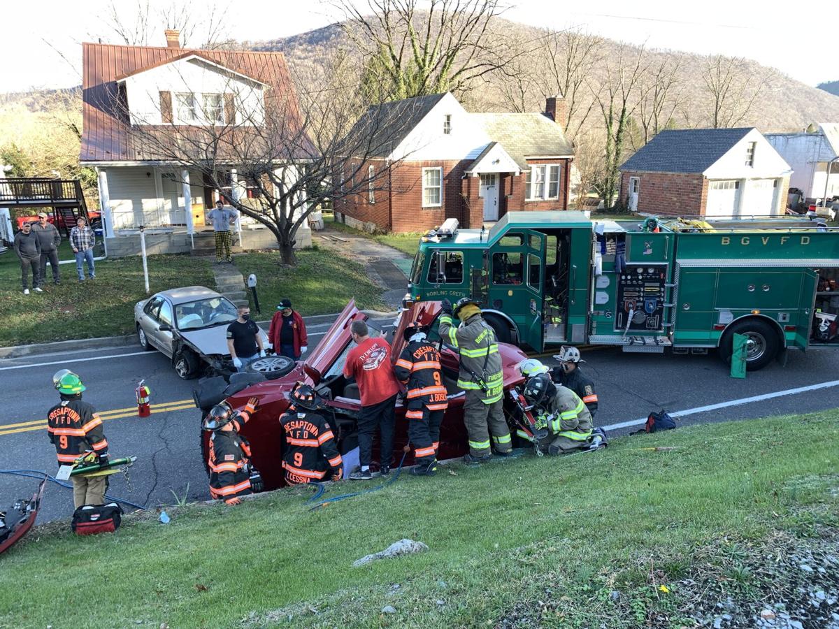 Twovehicle crash reported at Bowling Green News